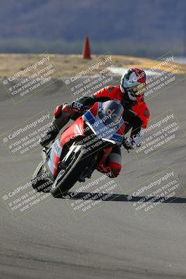 media/Nov-05-2022-SoCal Trackdays (Sat) [[f8d9b725ab]]/Turns 9 and 8 (1050am/